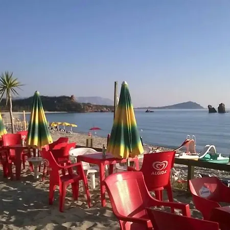 Πανσιόν La Torre 3*