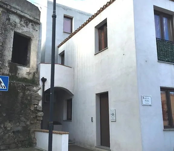 ゲストハウス La Torre 3*