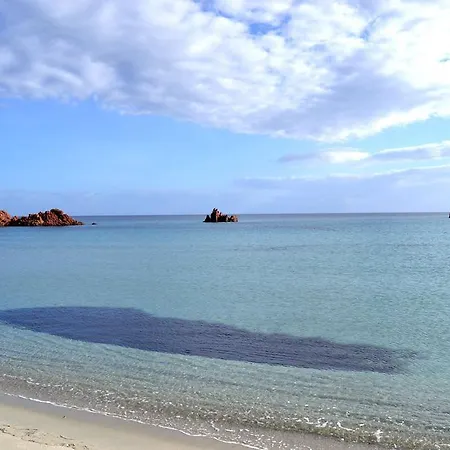 Konukevi La Torre Loceri