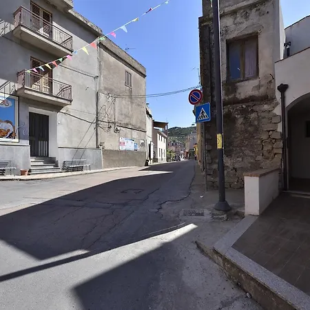 Gæstehus La Torre Loceri